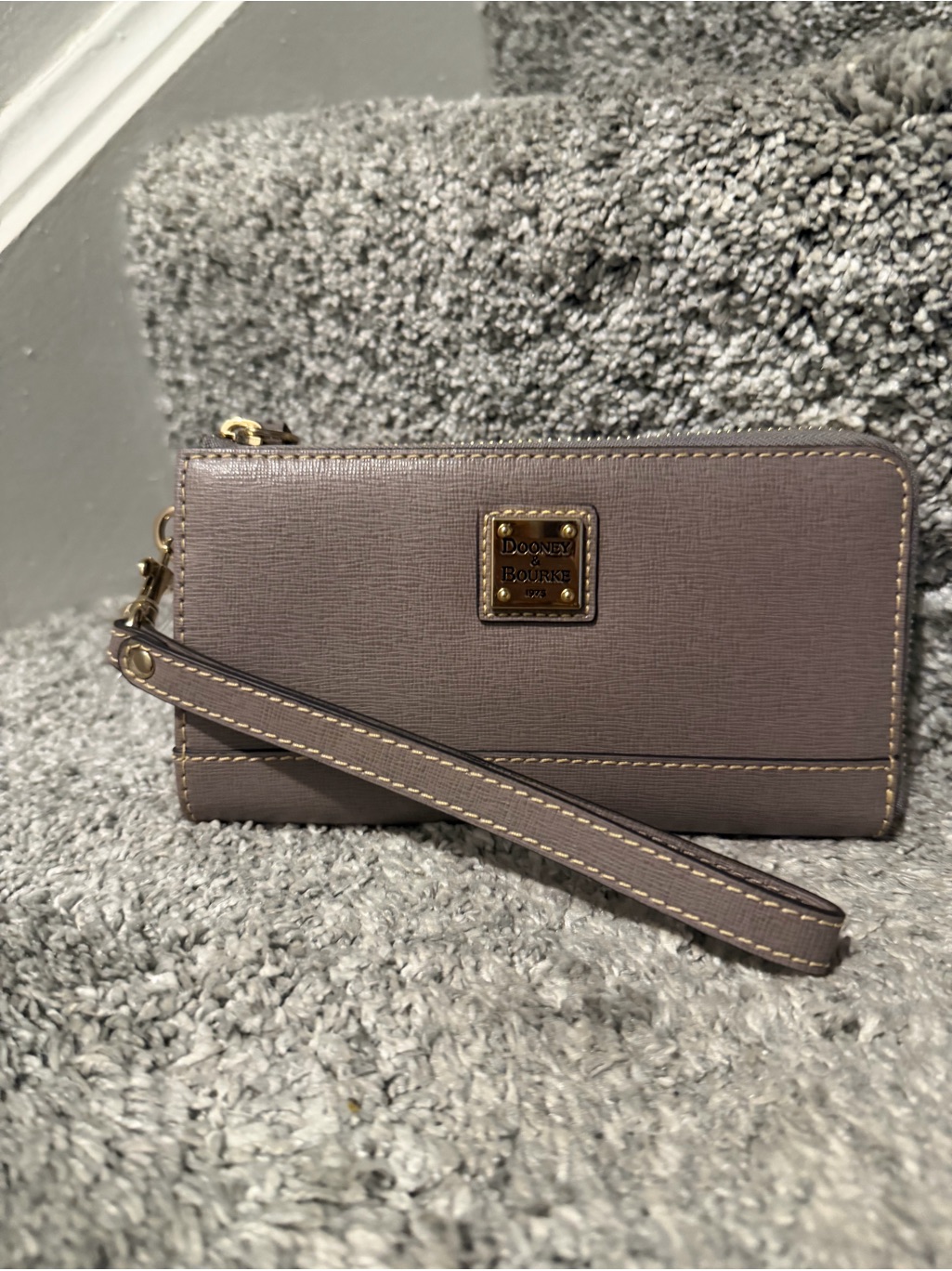 Dooney & Bourke Saffiano Folded Zip Wallet/ Wristlet.